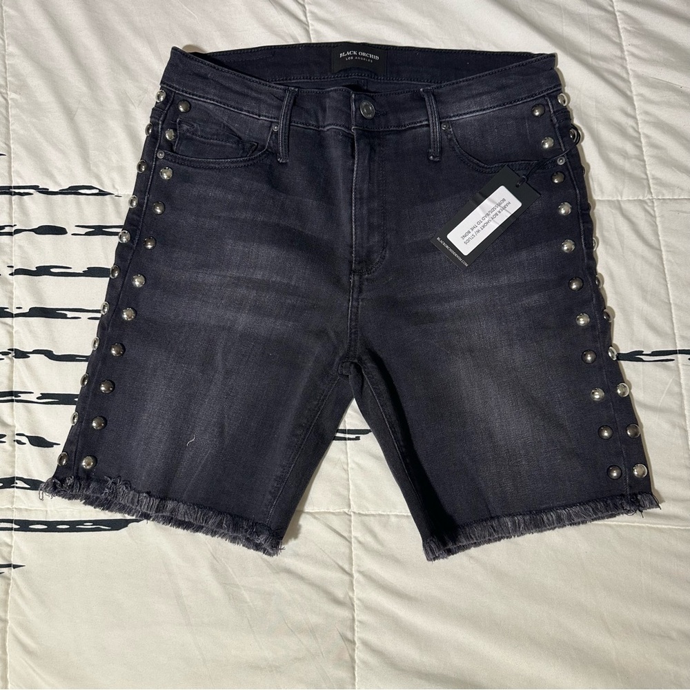Black Orchid Women’s Denim Studded Shorts size 26